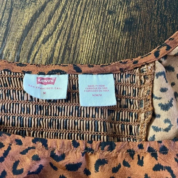 Levi’s KAILA PUFF SLEEVE BLOUSE - Picture 7 of 11